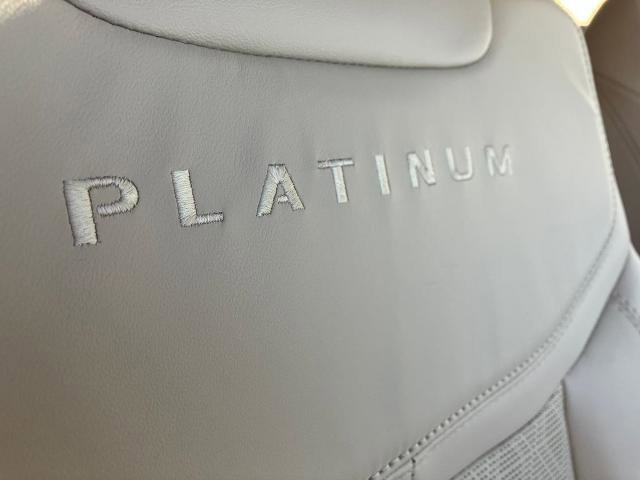 Certified 2023 Ford Explorer Platinum w/ Premium Technology Package AWD/4WD image 26