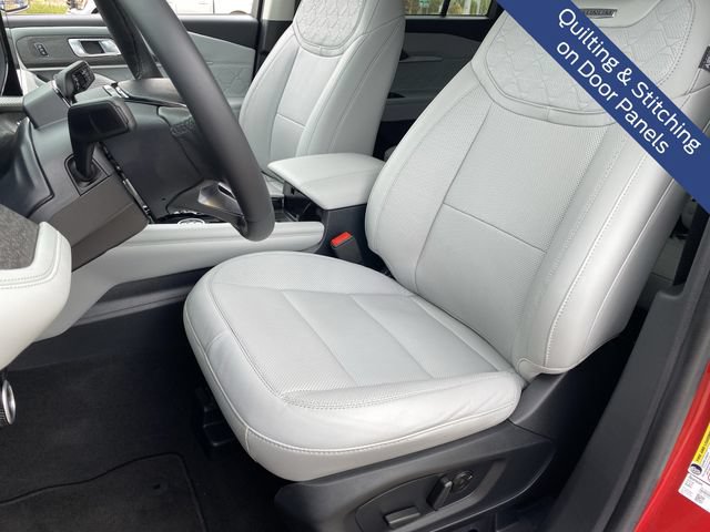 Certified 2025 Ford Explorer Platinum w/ Ultimate Package AWD/4WD image 25