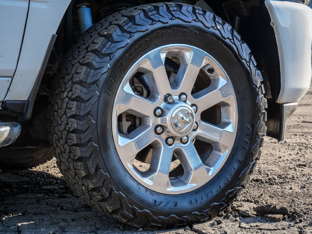 Used 2023 RAM 2500 Laramie AWD/4WD image 9
