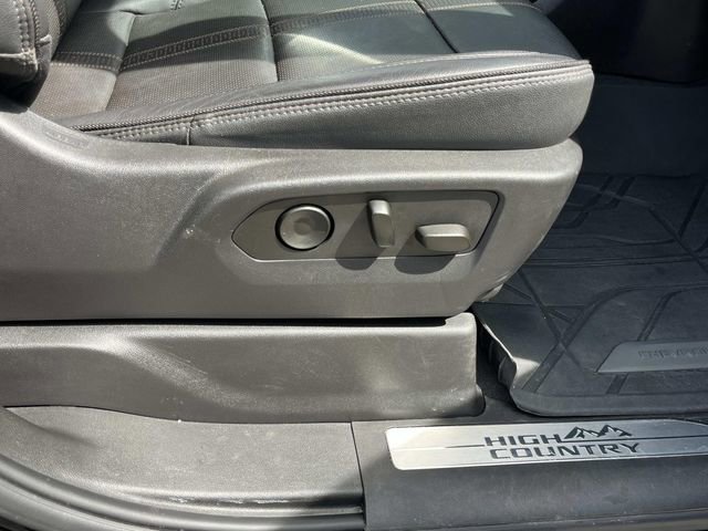 Used 2024 Chevrolet Silverado 1500 High Country w/ High Country Premium Package image 25