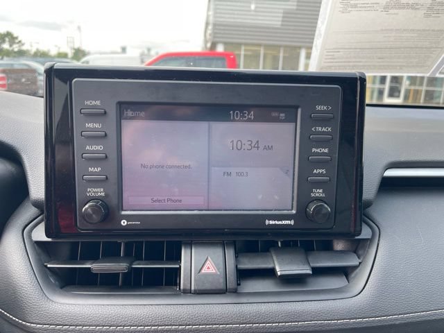 Used 2022 Toyota RAV4 XLE AWD/4WD image 27