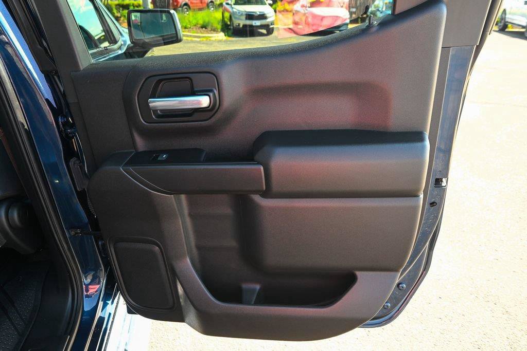 Used 2019 Chevrolet Silverado 1500 LT w/ All-Star Edition AWD/4WD image 29