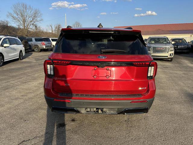 Certified 2025 Ford Explorer ST-Line w/ Premium Package image 3