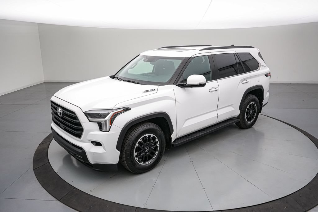 Used 2026 Toyota Sequoia SR5 w/ TRD Off-Road Package AWD/4WD image 8