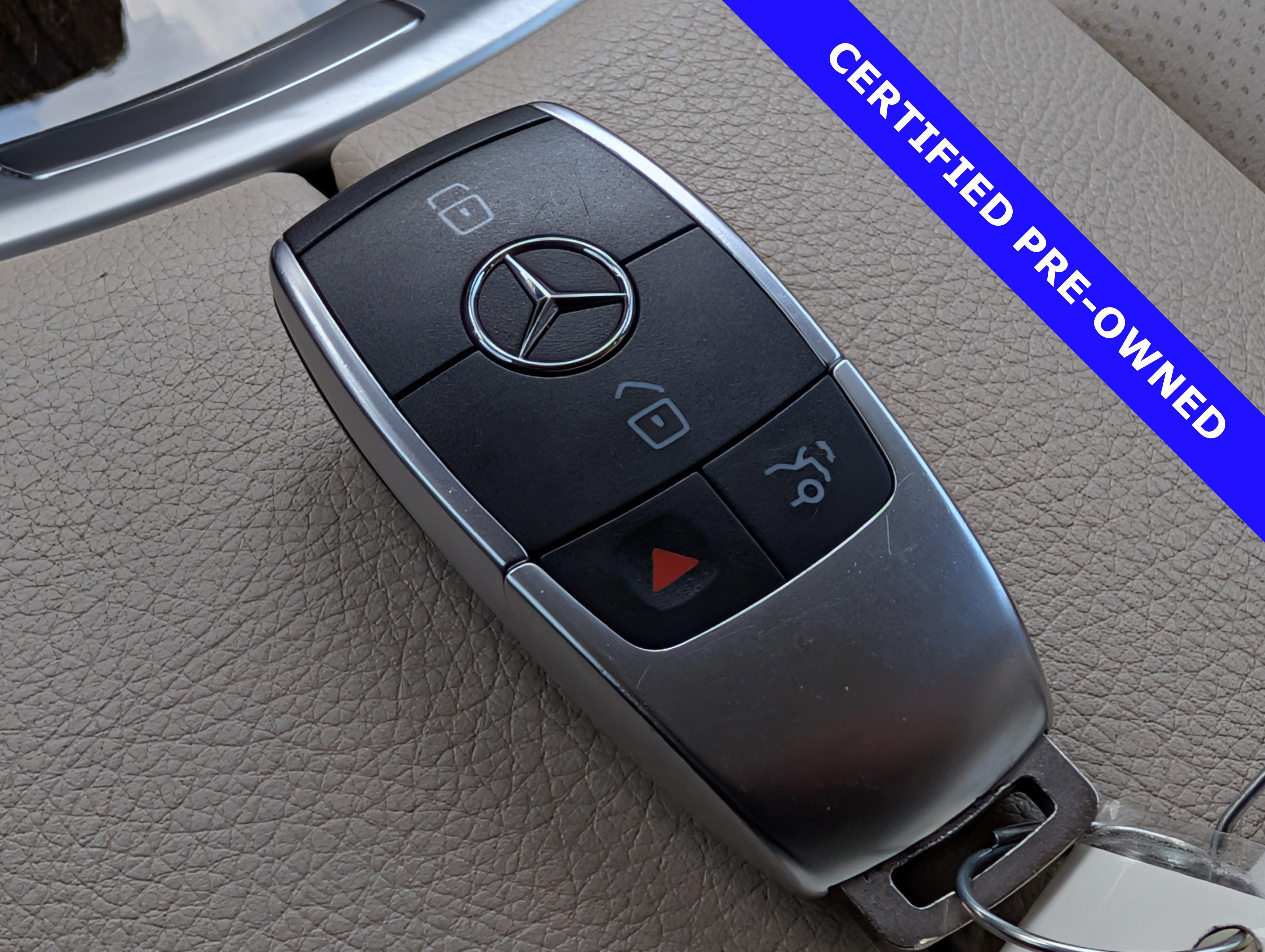 Used 2022 Mercedes-Benz GLC 300 image 33