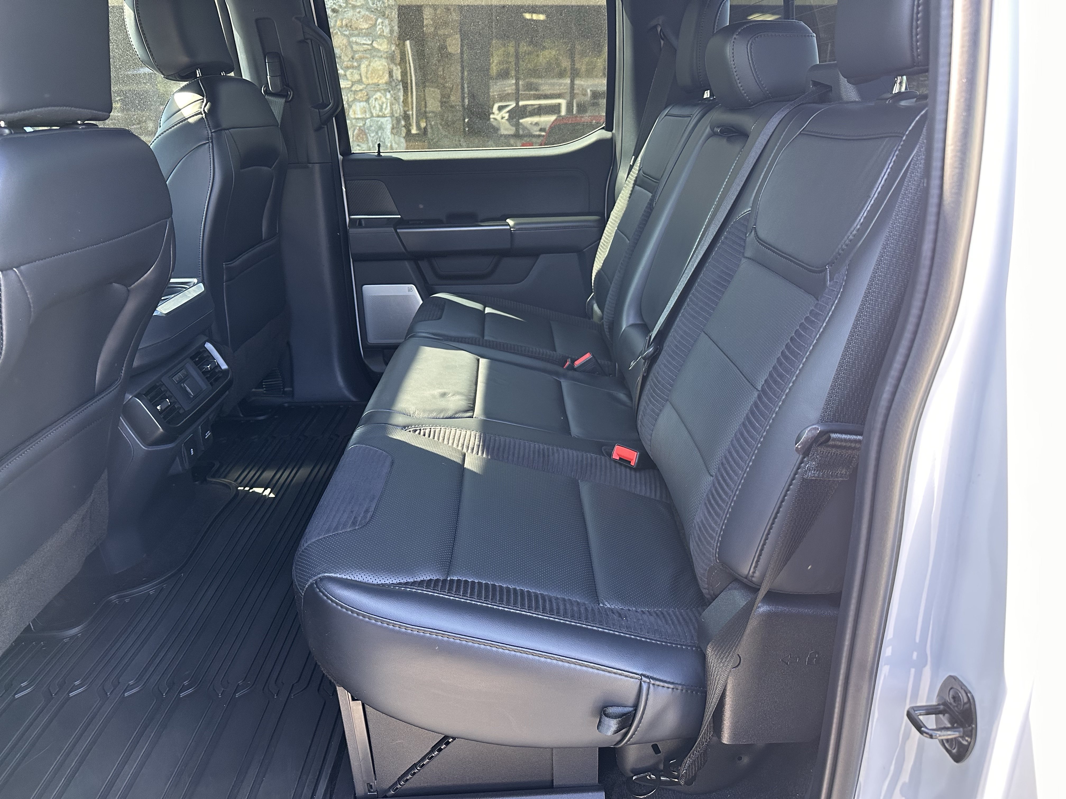 Certified 2022 Ford F150 Raptor w/ Equipment Group 801A High AWD/4WD image 13