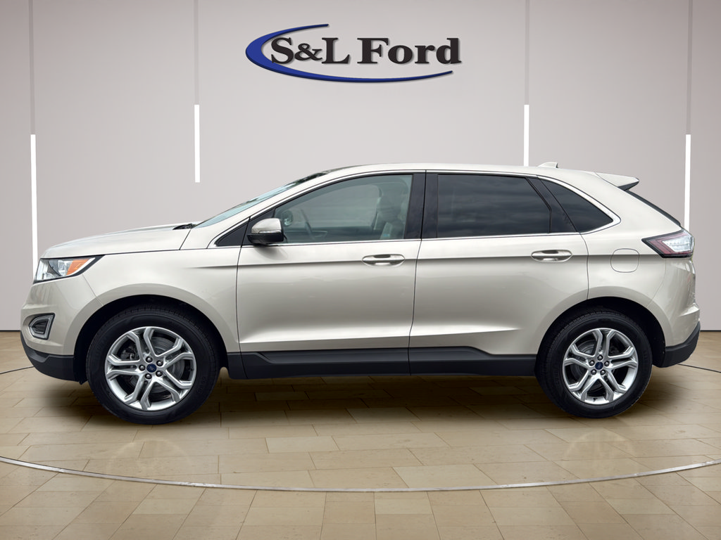 Certified 2017 Ford Edge Titanium w/ Technology Package AWD/4WD image 3