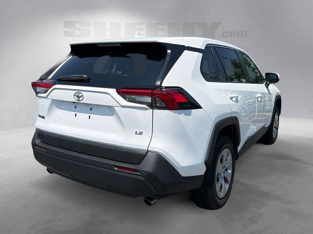 Used 2022 Toyota RAV4 LE FWD image 11