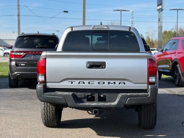 Used 2018 Toyota Tacoma SR5 image 6