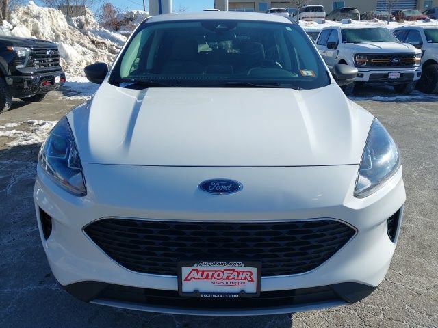 Certified 2022 Ford Escape SE image 9
