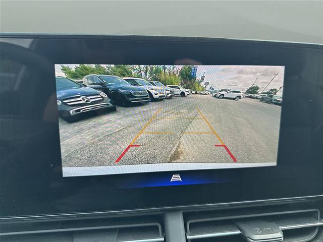 Used 2025 Chevrolet Trax ACTIV w/ Driver Confidence Package FWD image 24