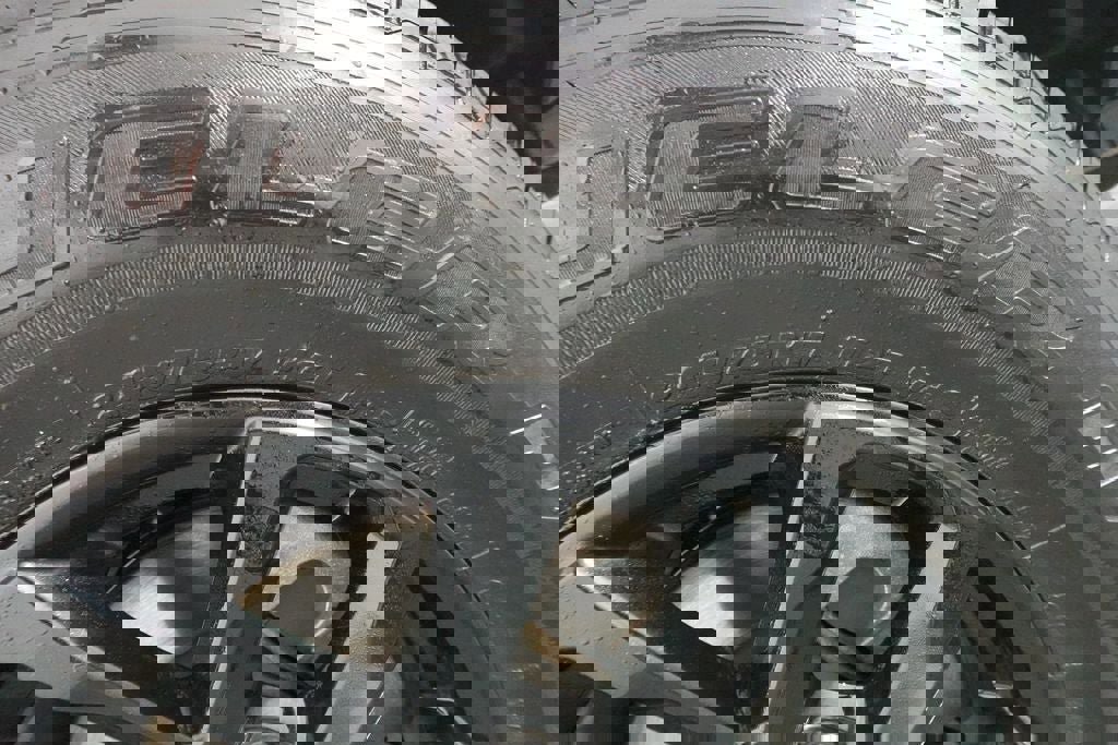 Used 2022 Jeep Gladiator Sport image 36