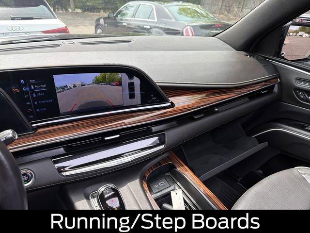 Used 2024 Cadillac Escalade ESV Premium Luxury w/ Performance Package AWD/4WD image 17