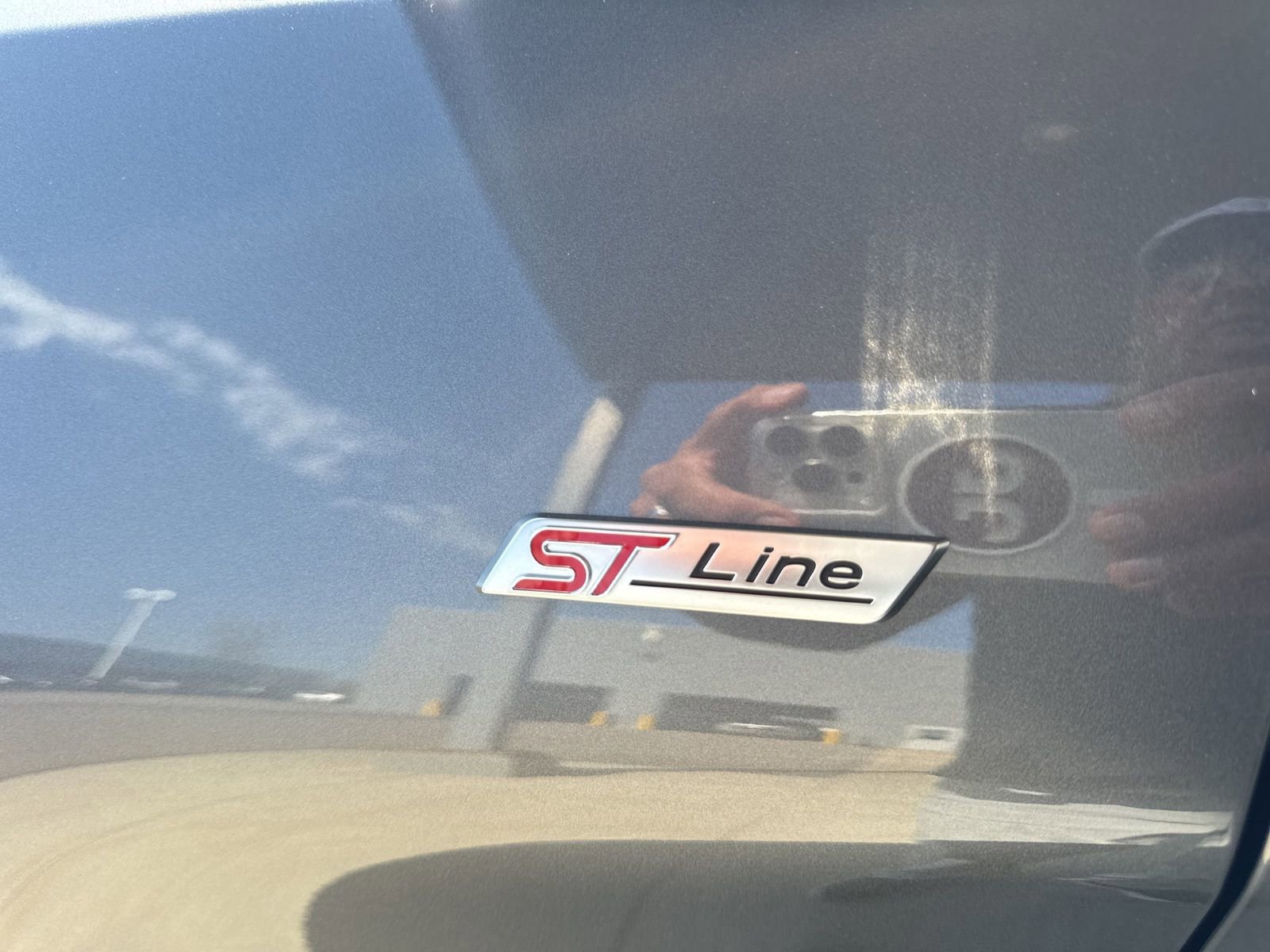 Certified 2025 Ford Explorer ST-Line w/ Premium Package image 16