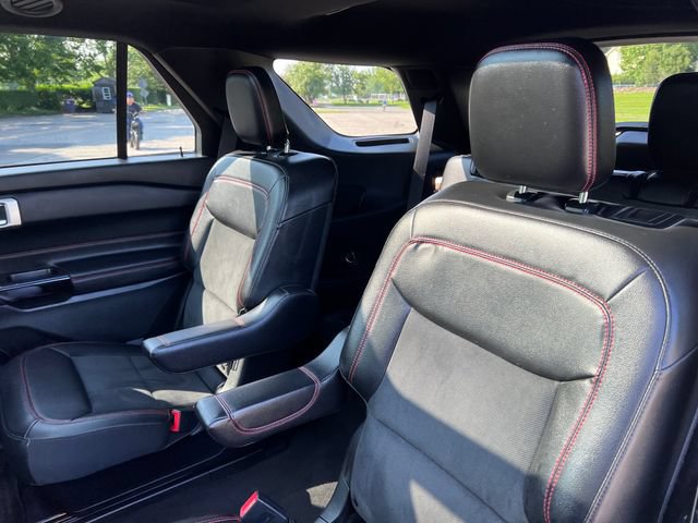 Certified 2022 Ford Explorer ST-Line w/ Class IV Trailer Tow Package AWD/4WD image 24