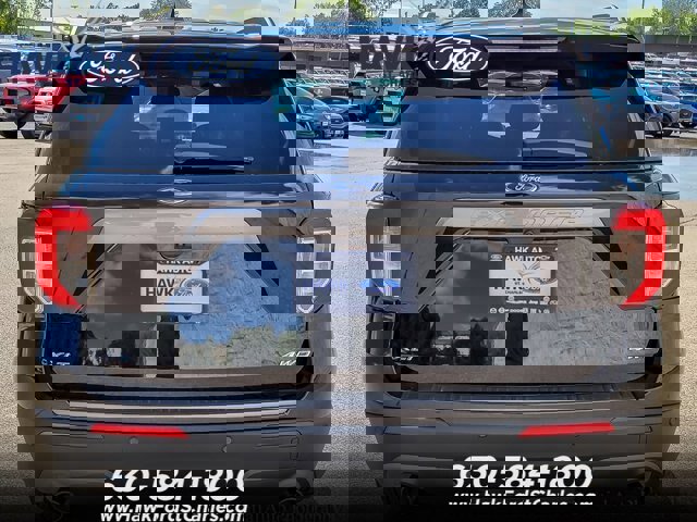 Certified 2023 Ford Explorer XLT w/ Equipment Group 202A image 5