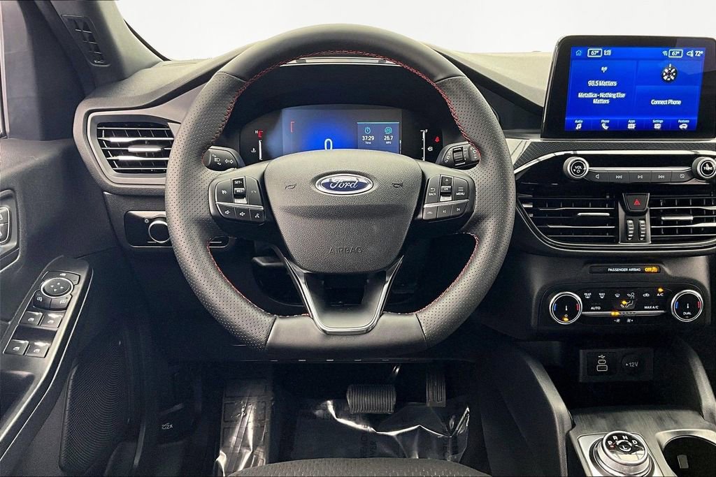 Certified 2025 Ford Escape ST-Line image 5