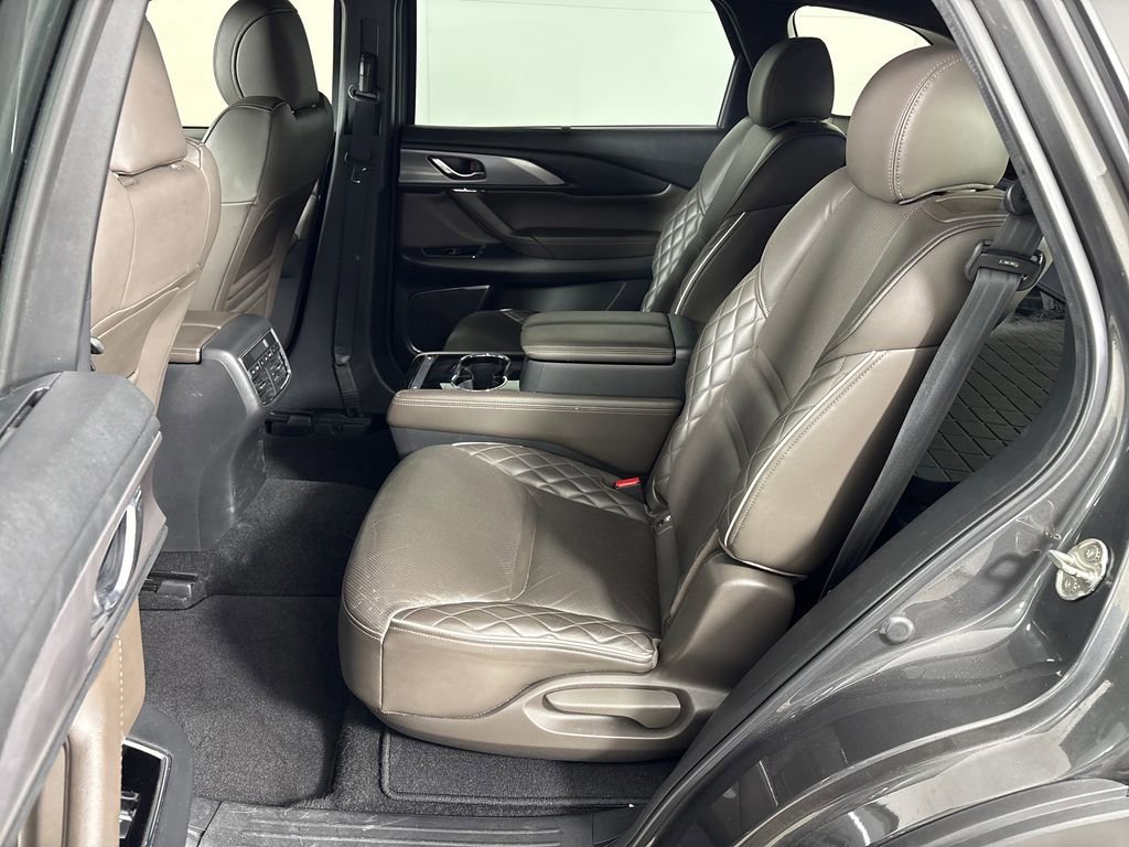 Used 2021 MAZDA CX-9 Signature image 24
