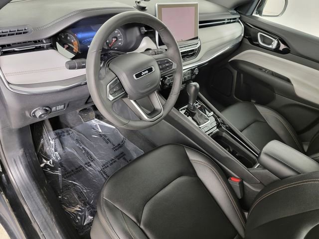 Used 2024 Jeep Compass Limited AWD/4WD image 12