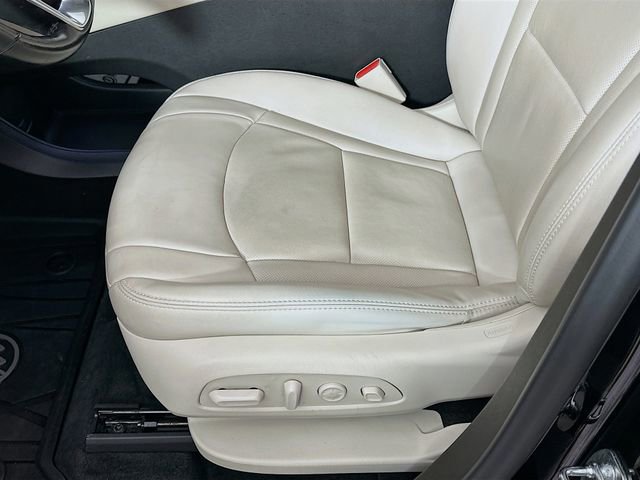 Used 2022 Buick Enclave Premium w/ Experience Buick Package image 28