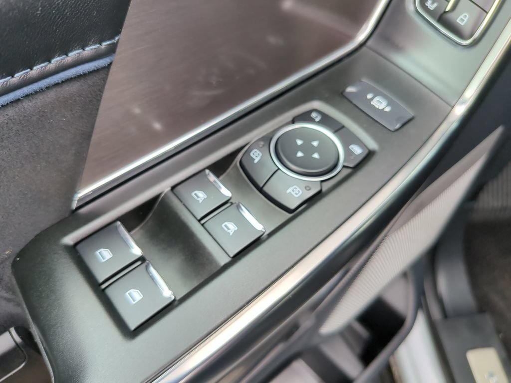 Certified 2025 Ford F150 Platinum AWD/4WD image 23