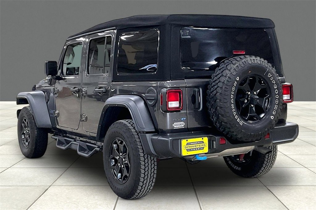 Used 2023 Jeep Wrangler Unlimited image 2