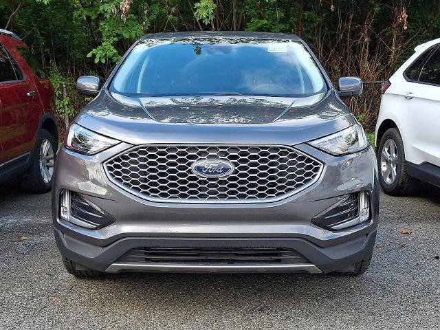 Certified 2024 Ford Edge SEL w/ Convenience Package AWD/4WD image 2