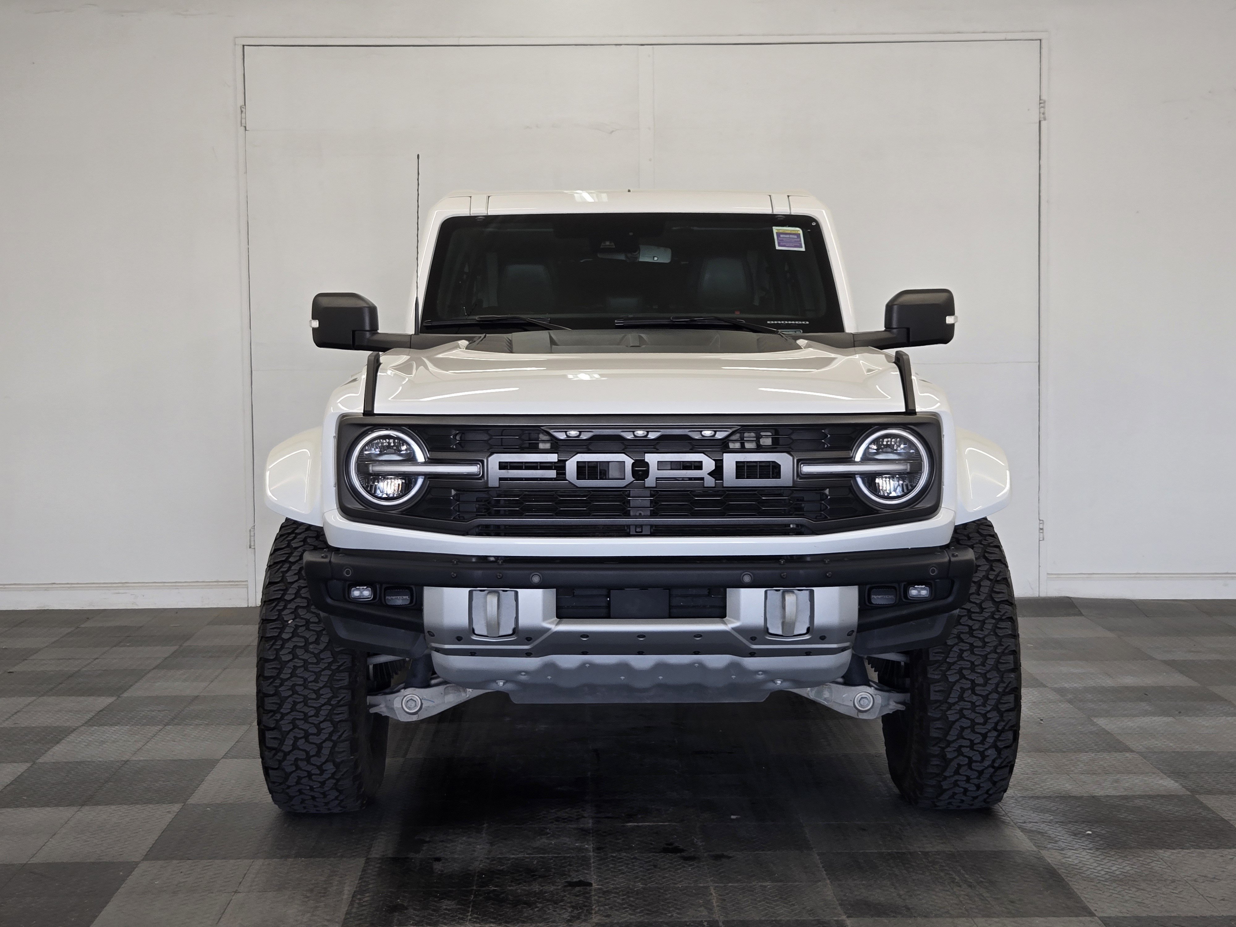 Certified 2025 Ford Bronco Raptor w/ Interior Carbon Fiber Pack AWD/4WD image 3