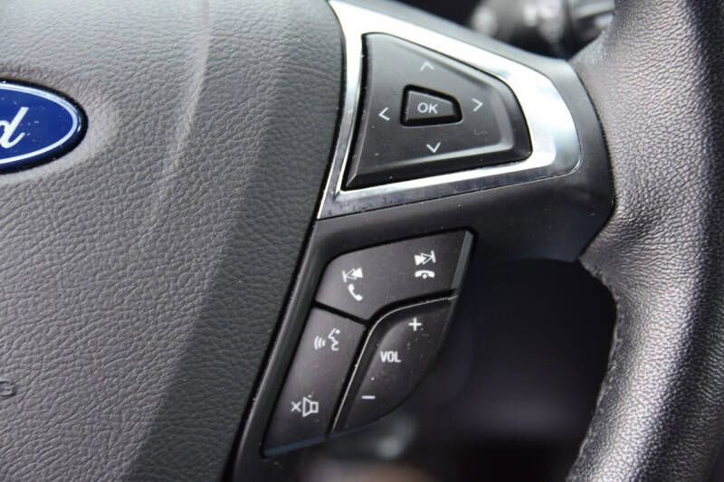 Certified 2019 Ford Fusion Energi Titanium image 18