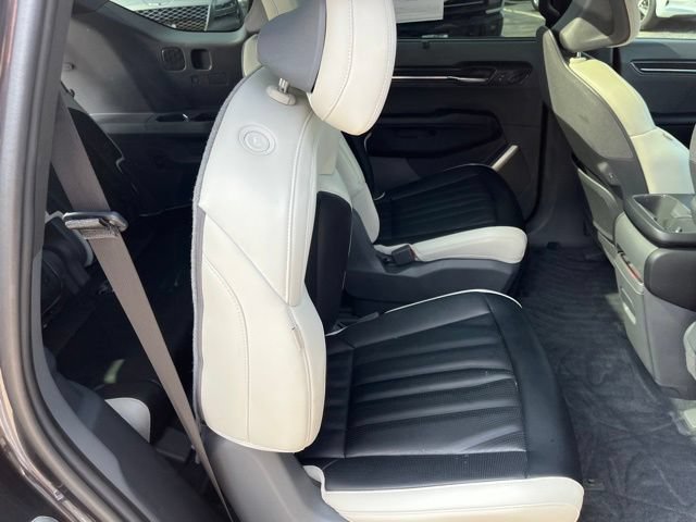 Used 2024 Kia EV9 GT-Line AWD/4WD image 12