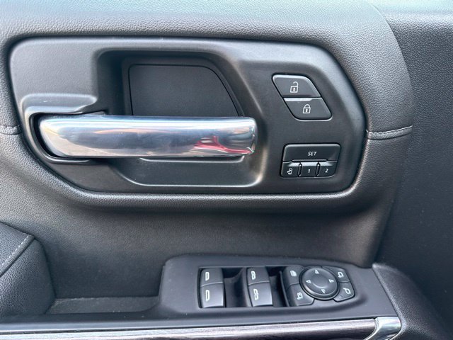 Used 2022 Chevrolet Silverado 1500 LTZ AWD/4WD image 17