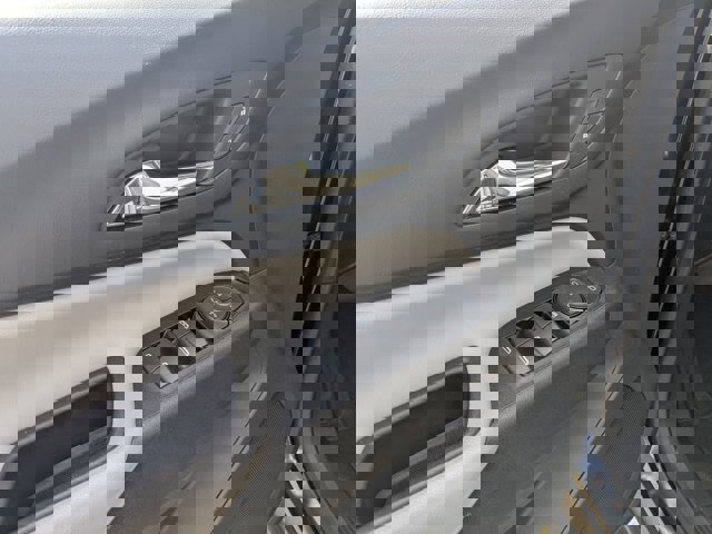 Used 2022 Chevrolet Equinox LT image 12