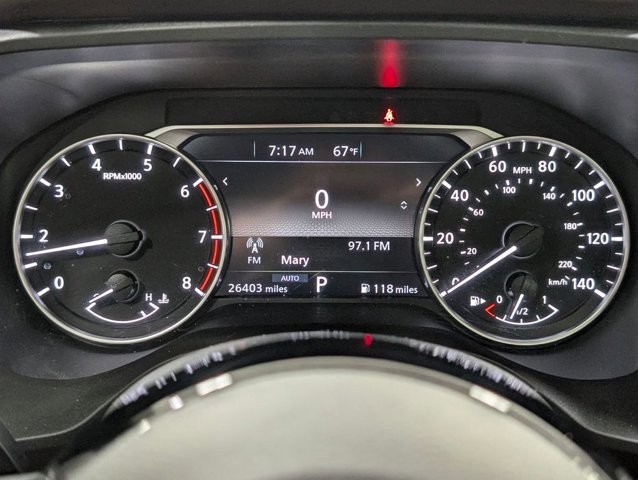 Used 2023 Nissan Rogue SL image 3