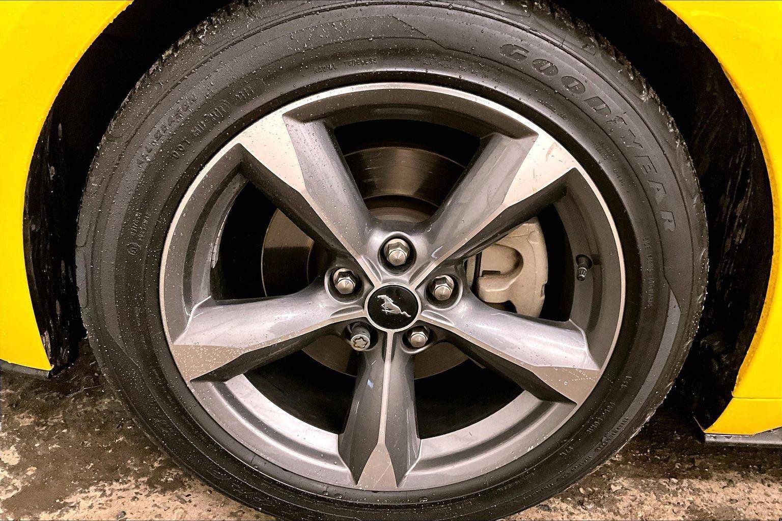 Certified 2017 Ford Mustang Convertible w/ Equipment Group 051A image 10