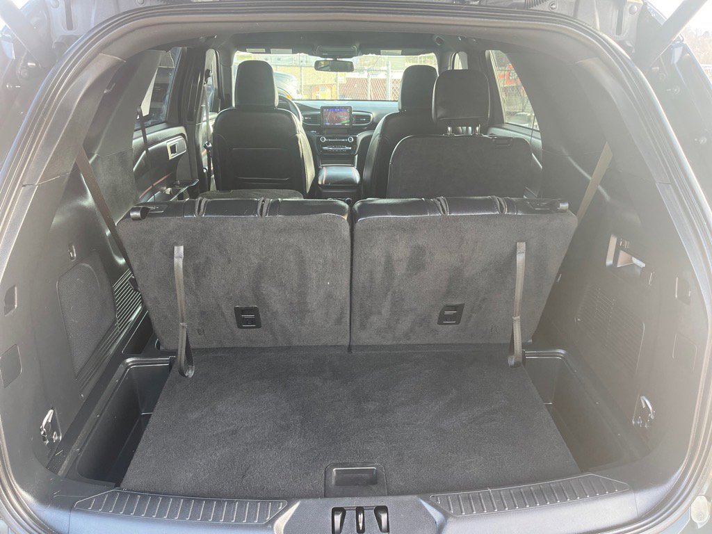 Certified 2023 Ford Explorer ST-Line w/ Class IV Trailer Tow Package image 20