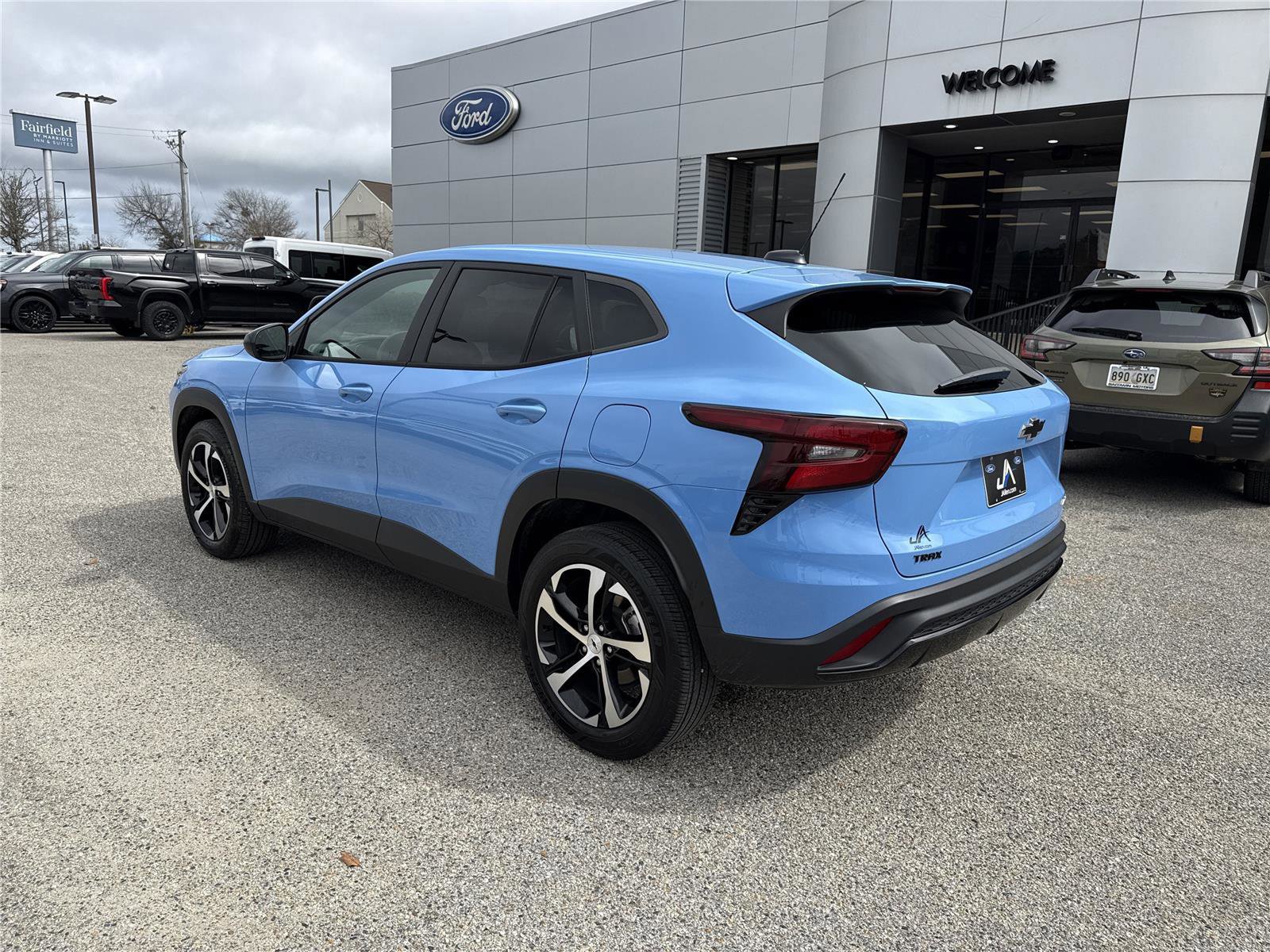 Used 2024 Chevrolet Trax RS w/ Driver Confidence Package image 4