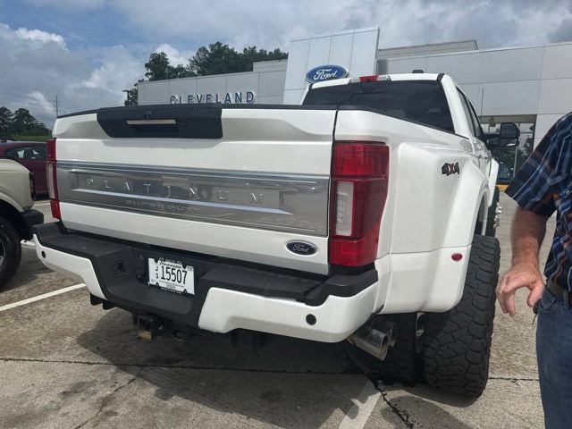 Certified 2022 Ford F450 Platinum AWD/4WD image 30