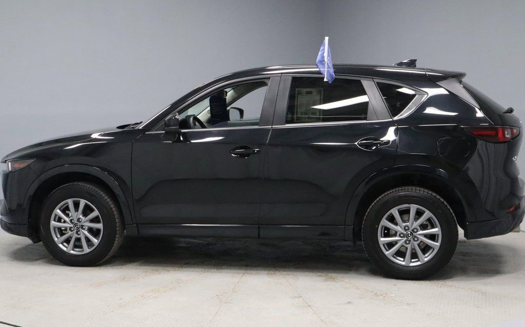 Used 2025 MAZDA CX-5 AWD 2.5 S w/ Select Package image 2