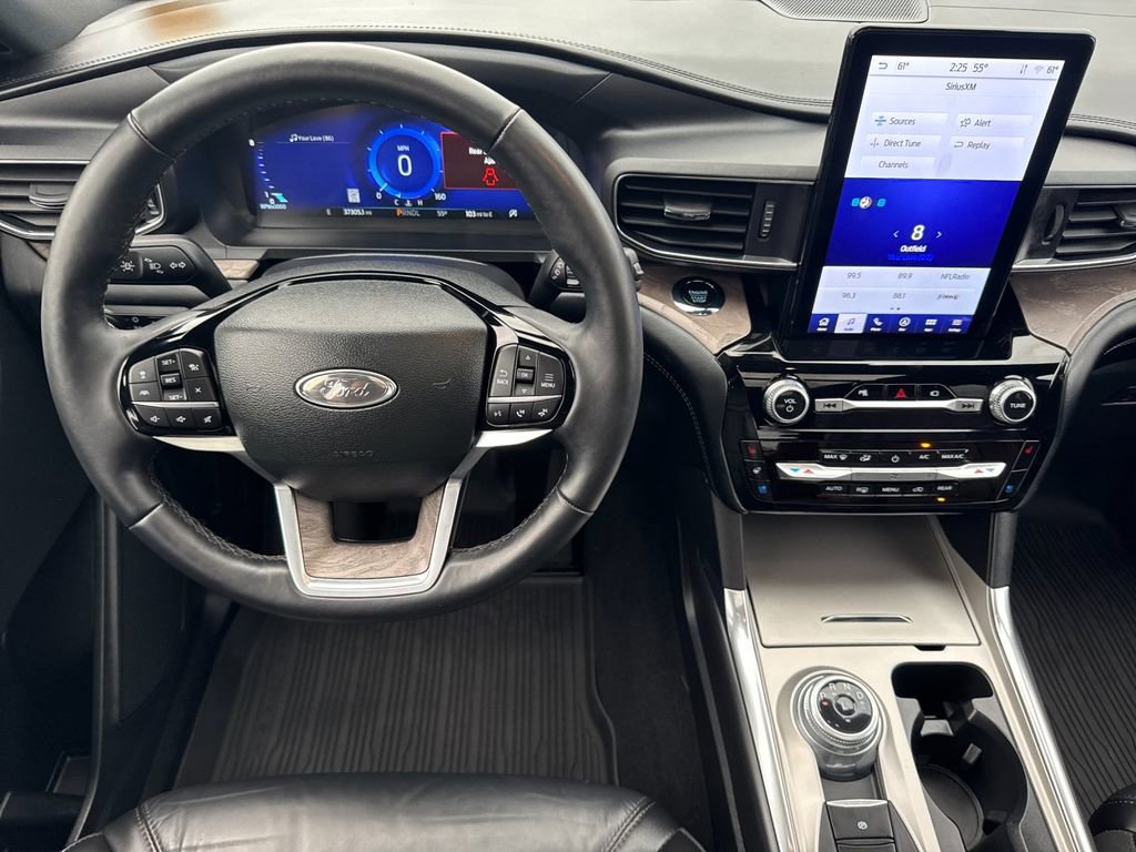 Certified 2023 Ford Explorer Platinum w/ Technology Package image 13