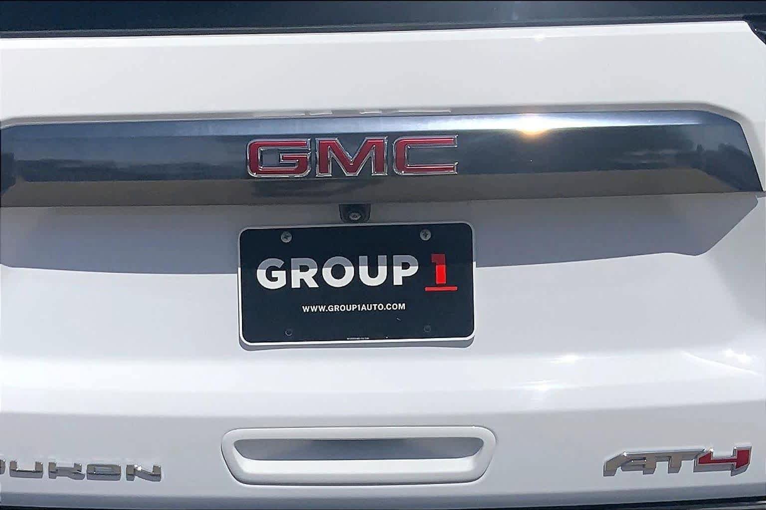 Used 2024 GMC Yukon XL AT4 w/ AT4 Premium Package AWD/4WD image 31