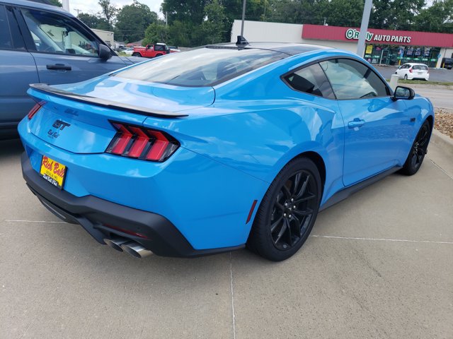 Certified 2025 Ford Mustang GT w/ Mustang Nite Pony Package RWD image 6
