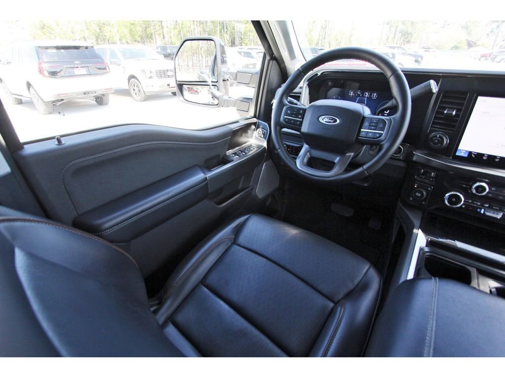 Certified 2025 Ford F250 Lariat w/ Lariat Ultimate Package image 11