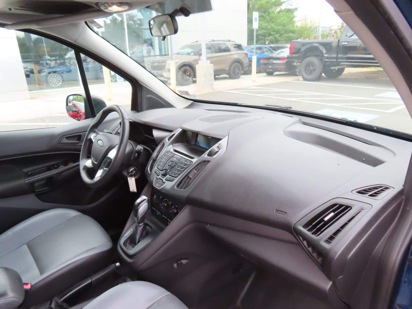 Certified 2017 Ford Transit Connect XL FWD image 13