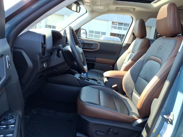 Certified 2023 Ford Bronco Sport Outer Banks w/ Tech Package AWD/4WD image 18