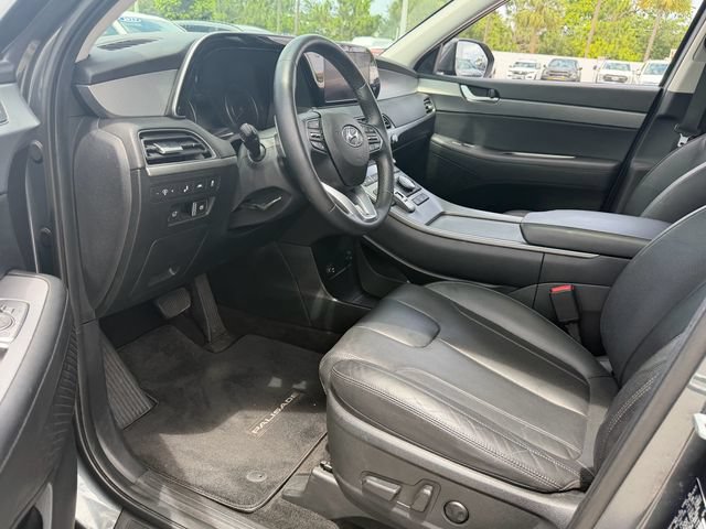 Used 2022 Hyundai Palisade SEL w/ Premium Package FWD image 6