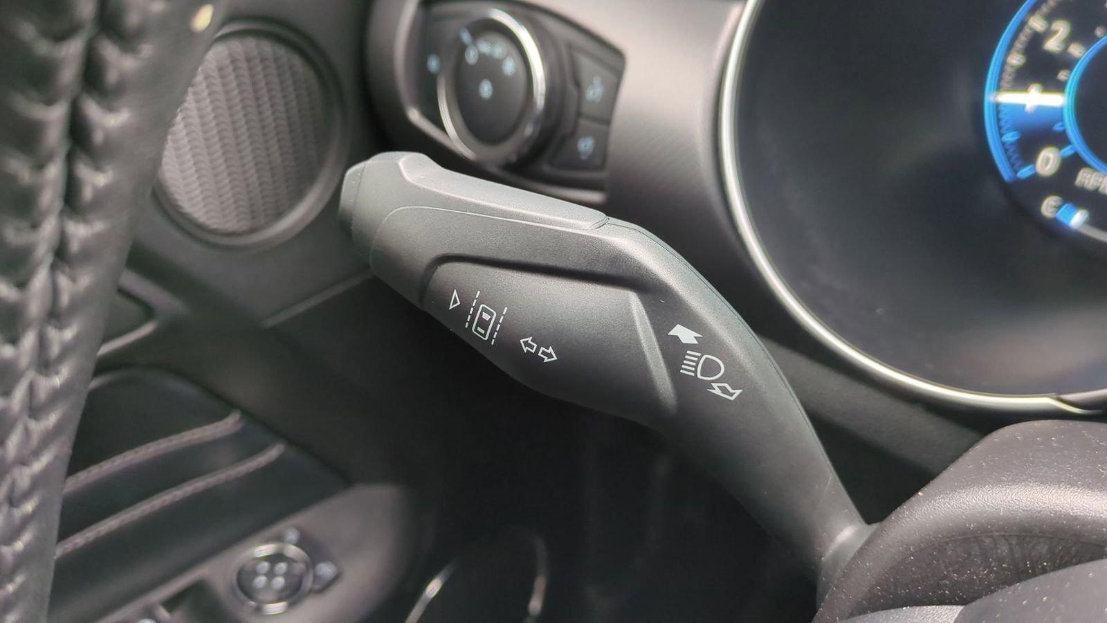 Certified 2021 Ford Mustang GT Premium w/ Equipment Group 401A image 29