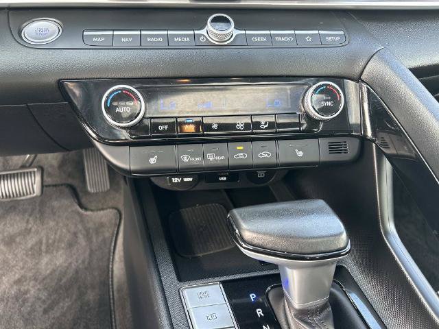 Used 2024 Hyundai Elantra SEL FWD image 32