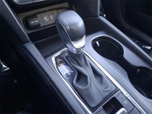 Used 2019 Hyundai Santa Fe Limited image 16