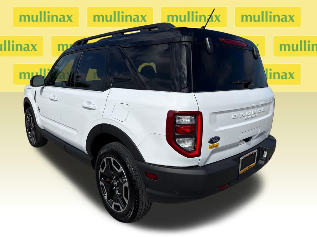 Certified 2024 Ford Bronco Sport Outer Banks w/ Tech Package image 9