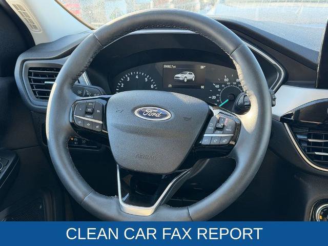 Certified 2022 Ford Escape SE w/ Cold Weather Package image 11